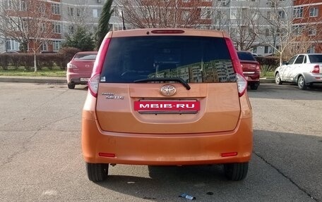 Toyota Passo Sette, 2009 год, 750 000 рублей, 4 фотография