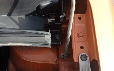 Toyota Passo Sette, 2009 год, 750 000 рублей, 13 фотография