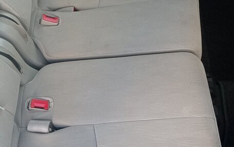 Toyota Passo Sette, 2009 год, 750 000 рублей, 23 фотография