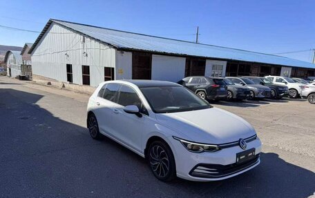 Volkswagen Golf VIII, 2020 год, 2 400 000 рублей, 8 фотография