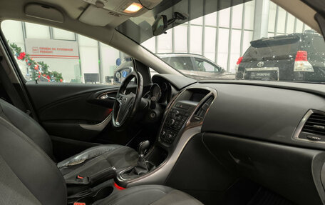 Opel Astra J, 2011 год, 470 000 рублей, 11 фотография