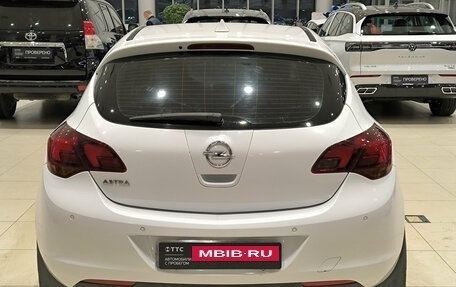 Opel Astra J, 2011 год, 470 000 рублей, 6 фотография