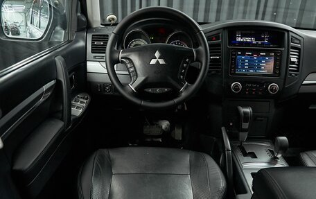 Mitsubishi Pajero IV, 2010 год, 2 149 000 рублей, 22 фотография
