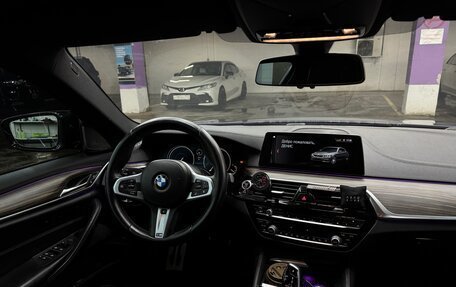 BMW 5 серия, 2017 год, 3 950 000 рублей, 8 фотография