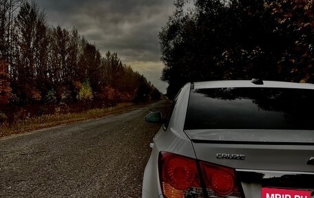 Chevrolet Cruze II, 2015 год, 850 000 рублей, 3 фотография