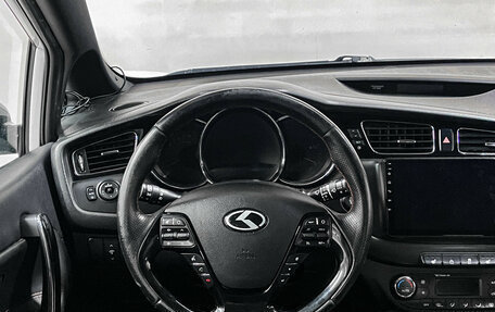 KIA cee'd GT II, 2014 год, 1 400 000 рублей, 16 фотография