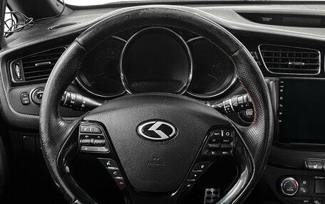 KIA cee'd GT II, 2014 год, 1 400 000 рублей, 17 фотография