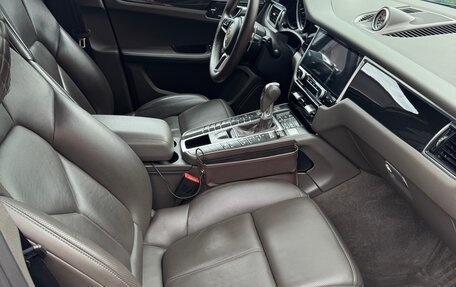 Porsche Macan I рестайлинг, 2016 год, 4 100 000 рублей, 13 фотография