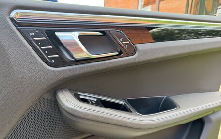 Porsche Macan I рестайлинг, 2016 год, 4 100 000 рублей, 16 фотография