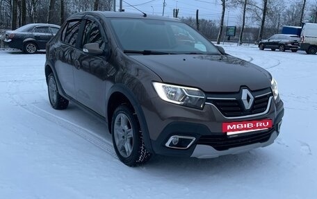 Renault Logan II, 2022 год, 108 000 рублей, 2 фотография