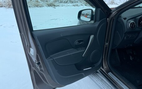 Renault Logan II, 2022 год, 108 000 рублей, 12 фотография