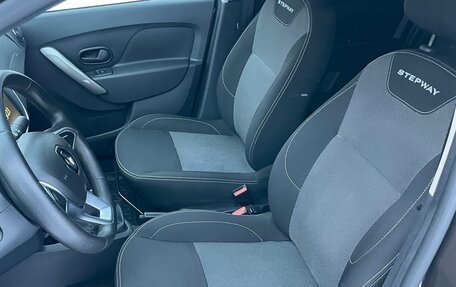 Renault Logan II, 2022 год, 108 000 рублей, 8 фотография