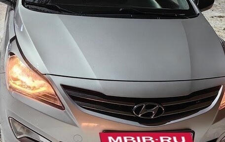 Hyundai Solaris II рестайлинг, 2015 год, 1 150 000 рублей, 7 фотография