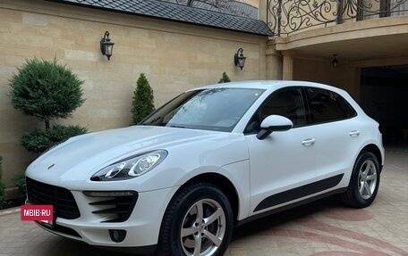 Porsche Macan I рестайлинг, 2017 год, 3 500 000 рублей, 3 фотография