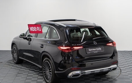 Mercedes-Benz GLC, 2025 год, 9 490 000 рублей, 34 фотография