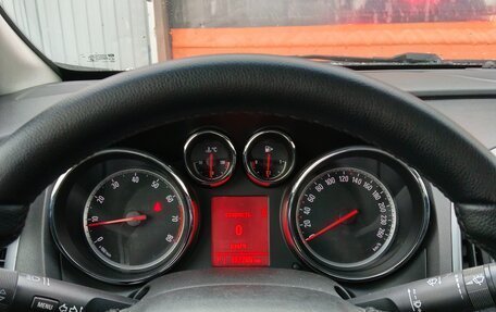 Opel Astra J, 2013 год, 820 000 рублей, 9 фотография