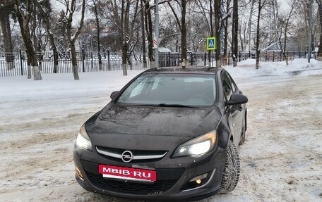 Opel Astra J, 2013 год, 820 000 рублей, 4 фотография
