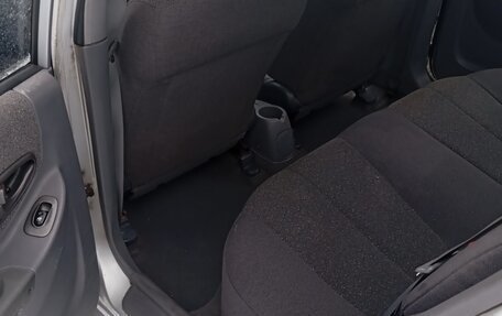 Hyundai Accent II, 2004 год, 207 000 рублей, 13 фотография