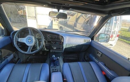 Toyota 4Runner III, 1992 год, 800 000 рублей, 2 фотография