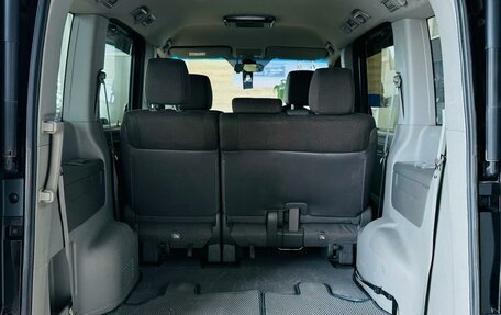 Honda Stepwgn IV, 2017 год, 1 819 000 рублей, 20 фотография