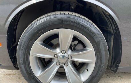 Dodge Challenger III рестайлинг 2, 2019 год, 2 600 000 рублей, 16 фотография