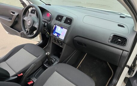 Volkswagen Polo VI (EU Market), 2011 год, 545 000 рублей, 8 фотография