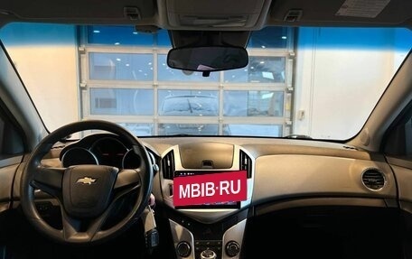 Chevrolet Cruze II, 2013 год, 845 000 рублей, 9 фотография