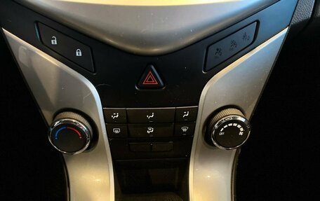 Chevrolet Cruze II, 2013 год, 845 000 рублей, 15 фотография