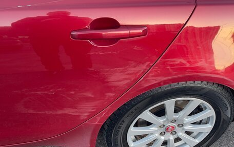 Jaguar XE I рестайлинг, 2016 год, 1 700 000 рублей, 20 фотография