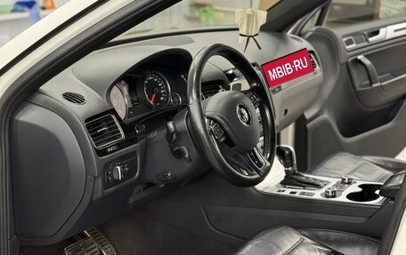 Volkswagen Touareg III, 2011 год, 2 100 000 рублей, 9 фотография