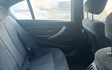 BMW 3 серия, 2016 год, 2 350 000 рублей, 10 фотография