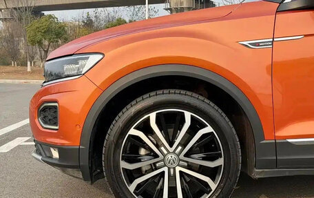 Volkswagen T-Roc I, 2022 год, 1 699 123 рублей, 4 фотография