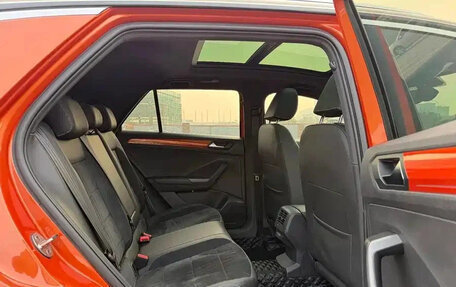 Volkswagen T-Roc I, 2022 год, 1 699 123 рублей, 10 фотография