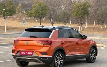 Volkswagen T-Roc I, 2022 год, 1 699 123 рублей, 5 фотография