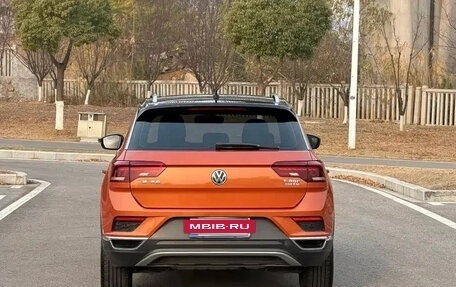 Volkswagen T-Roc I, 2022 год, 1 699 123 рублей, 6 фотография