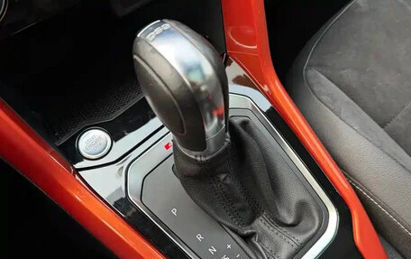 Volkswagen T-Roc I, 2022 год, 1 699 123 рублей, 15 фотография