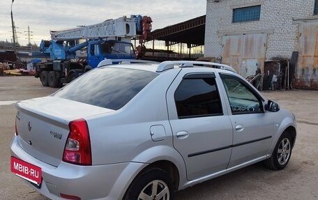 Renault Logan I, 2013 год, 400 000 рублей, 3 фотография