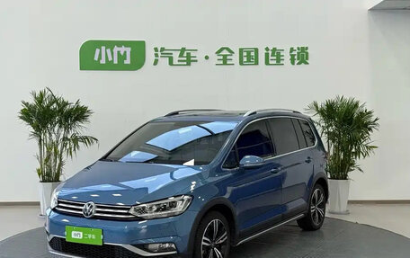 Volkswagen Touran III, 2023 год, 2 199 123 рублей, 1 фотография