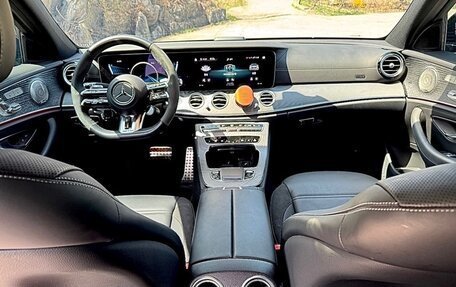 Mercedes-Benz E-Класс AMG, 2023 год, 8 999 123 рублей, 11 фотография