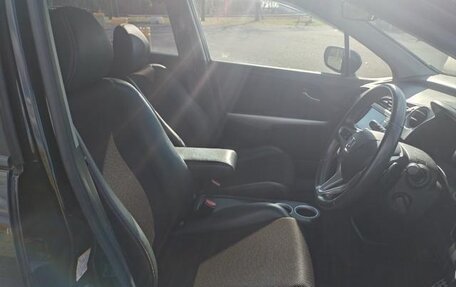 Honda Stream II, 2014 год, 1 070 000 рублей, 17 фотография