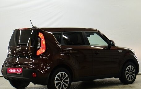 KIA Soul II рестайлинг, 2018 год, 1 699 000 рублей, 3 фотография