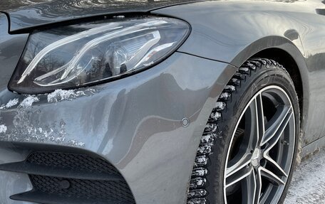 Mercedes-Benz E-Класс, 2018 год, 3 150 000 рублей, 10 фотография