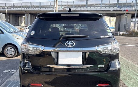 Toyota Wish II, 2017 год, 1 290 000 рублей, 8 фотография