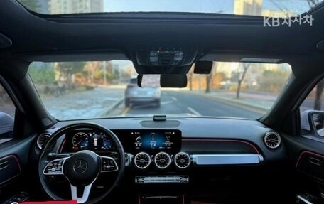 Mercedes-Benz GLB, 2022 год, 3 178 030 рублей, 9 фотография