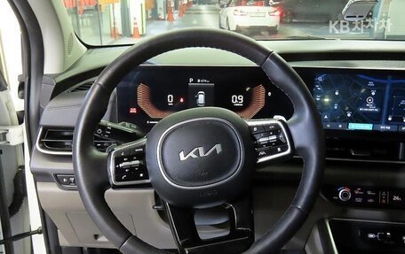 KIA Carnival, 2024 год, 5 757 030 рублей, 9 фотография