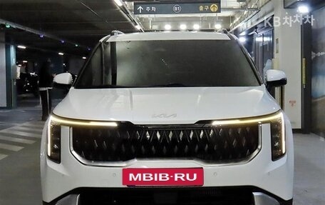 KIA Carnival, 2024 год, 5 757 030 рублей, 2 фотография