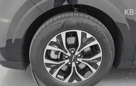 KIA Carnival, 2023 год, 5 757 030 рублей, 15 фотография