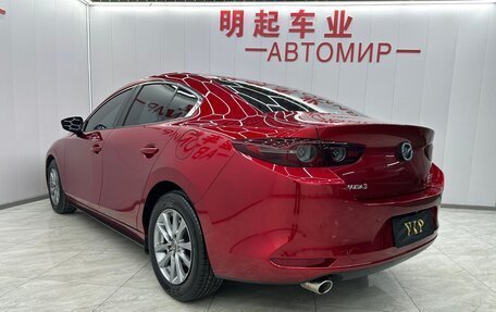 Mazda 3, 2021 год, 1 690 000 рублей, 4 фотография