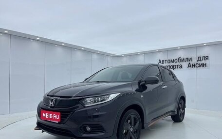 Honda Vezel, 2022 год, 1 450 000 рублей, 1 фотография