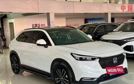 Honda Vezel, 2023 год, 1 570 000 рублей, 3 фотография